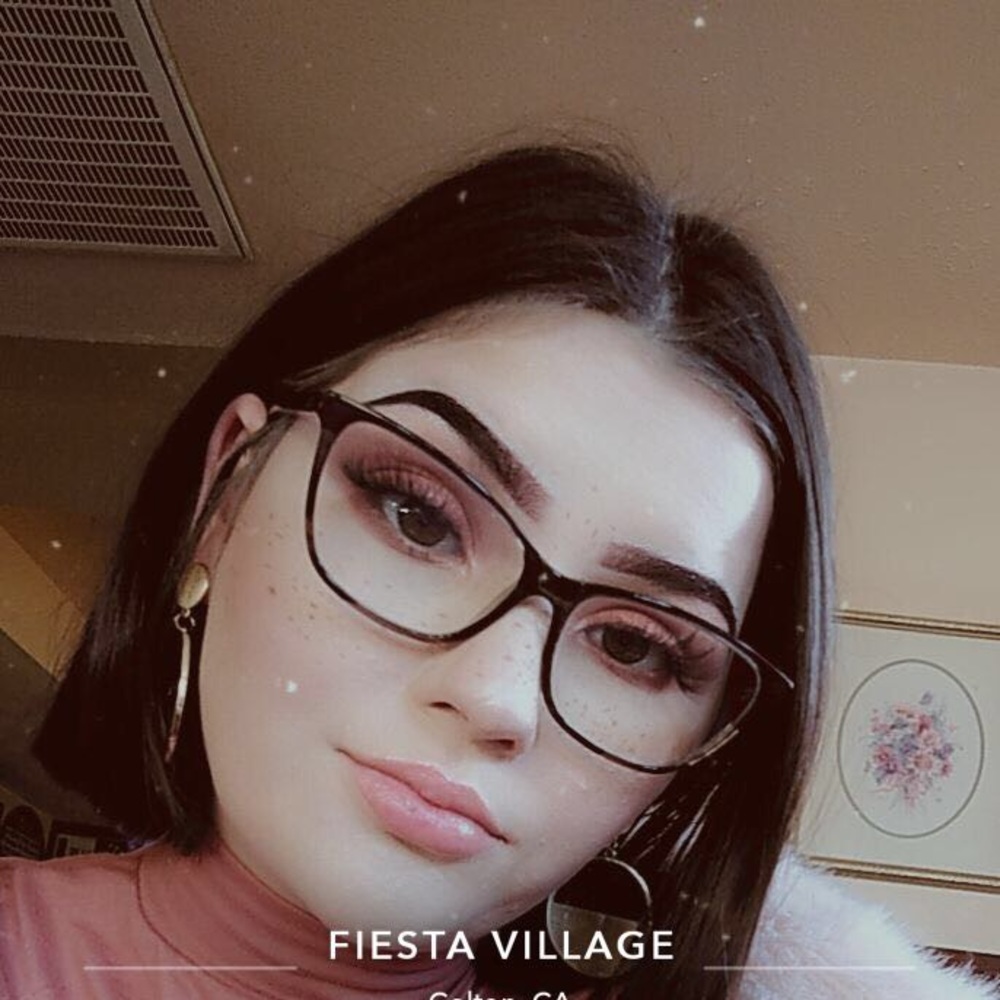 Meet your Posher, Sara